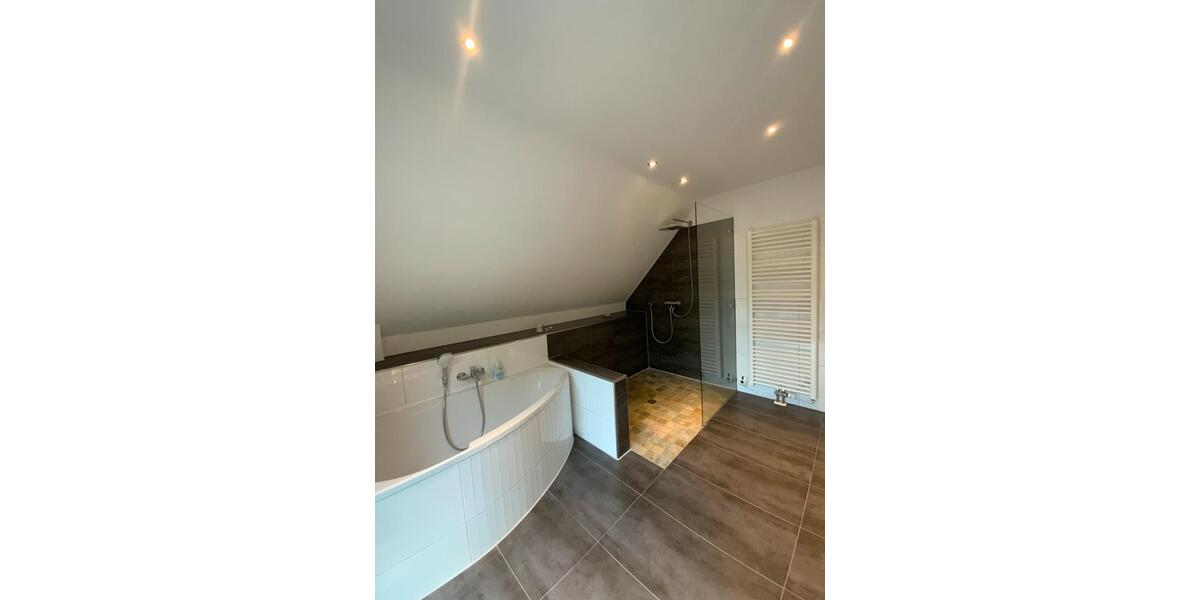 Einfamilienhaus Remscheid Remscheid-Süd - 3 Zimmer, 165 m&sup2;, 640.000&euro; | Angebot:26585670