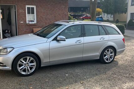 Mercedes-Benz C 180 208.000 km 7.200 &euro; Lindlar 51789
