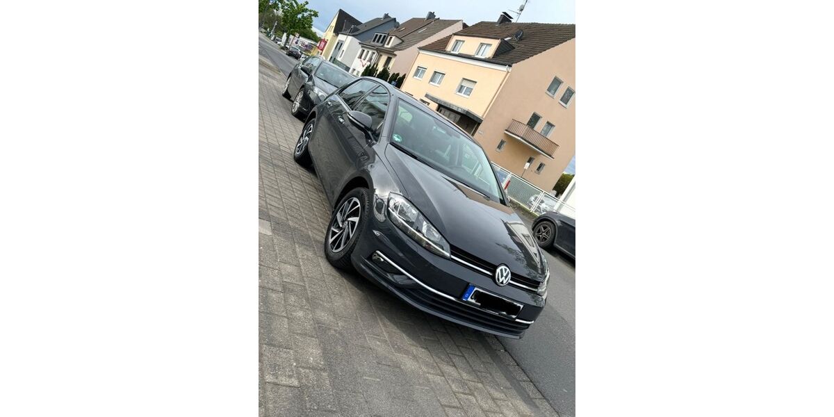 VW Golf 125.000 km 14.500 &euro; Bergisch Gladbach 51469