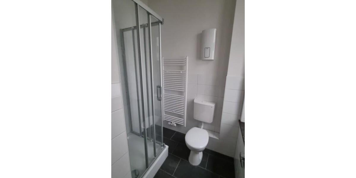 Derendorf: 1,5-Zimmer-Wohnung im Erdgeschoss mit neuem Badezimmer 1 zimmer