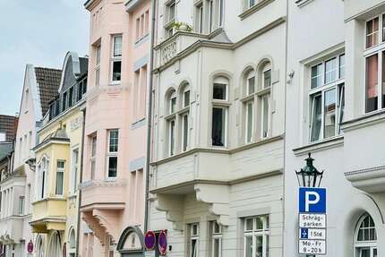 Haus zum Kaufen in Düsseldorf 2.950.000 € 350 m² 12 zimmer