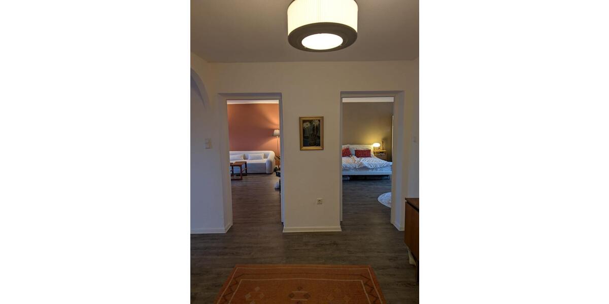 Spacious Rooftop Terrace, Bright Furnished Sublet in Flingern 2.5 zimmer