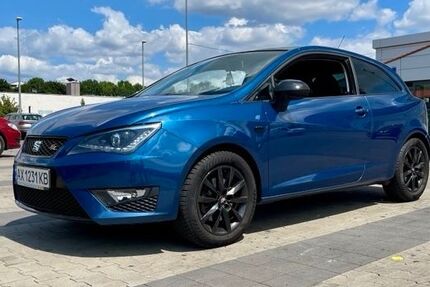 Seat Ibiza 85.000 km 7.900 &euro; Düsseldorf 40237