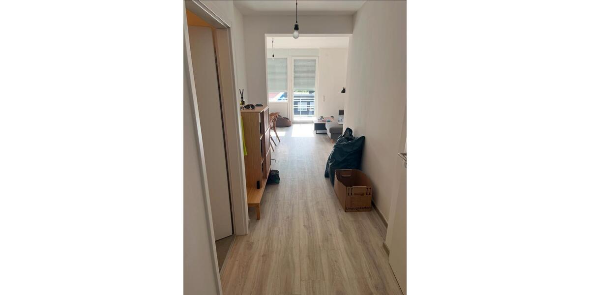 Dreizimmerwohnung mit eigenem Eingang, Balkon und Stellplatz in Wuppertal 3 zimmer