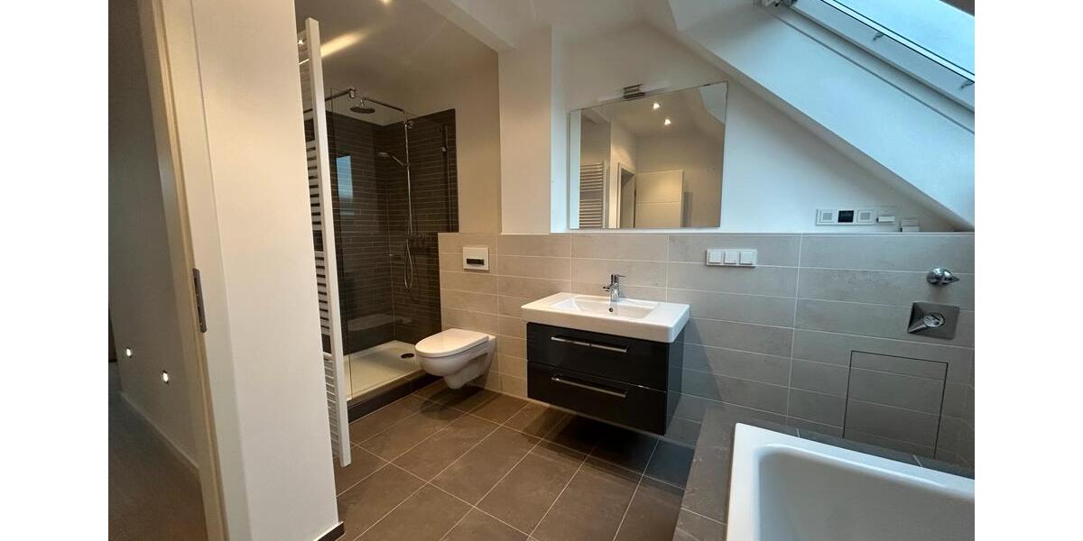 3 Zimmer Eigentumswohnung - Galerie, Klima, Einbauküche, Kamin 3 zimmer