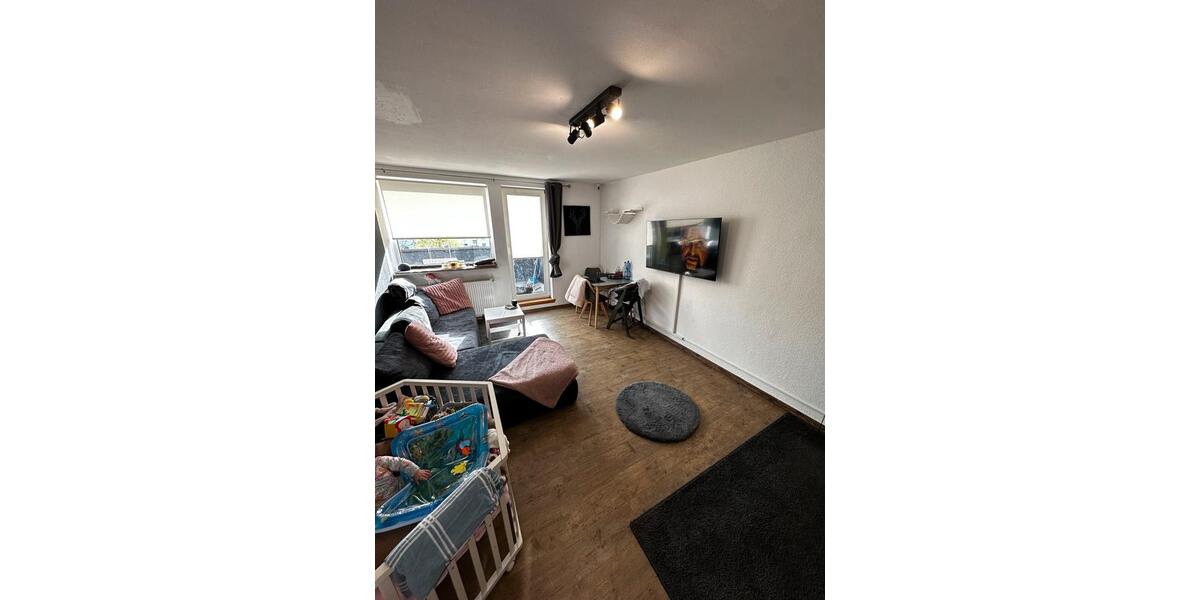 Dachgeschoßwohnung Bochum Bochum-Südwest - 2 Zimmer, 60 m&sup2;, 200.000&euro; | Angebot:24649430