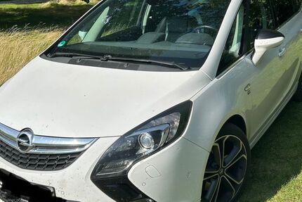 Opel Zafira Tourer 245.000 km 5.500 &euro; Leverkusen 51379