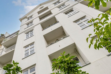 Frisch sanierte Wohlfühloase – stilvolle Wohnung im Villenviertel