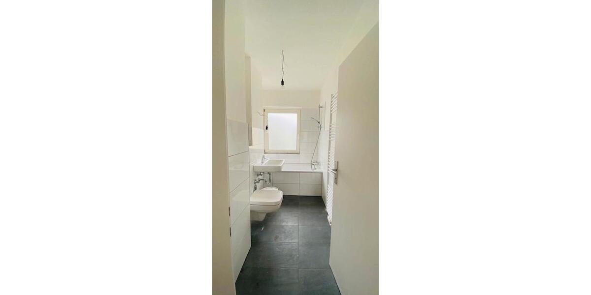 Erdgeschoßwohnung Düsseldorf Stadtbezirk 6 - 2 Zimmer, 48 m&sup2;, 604&euro; | Angebot:25650448