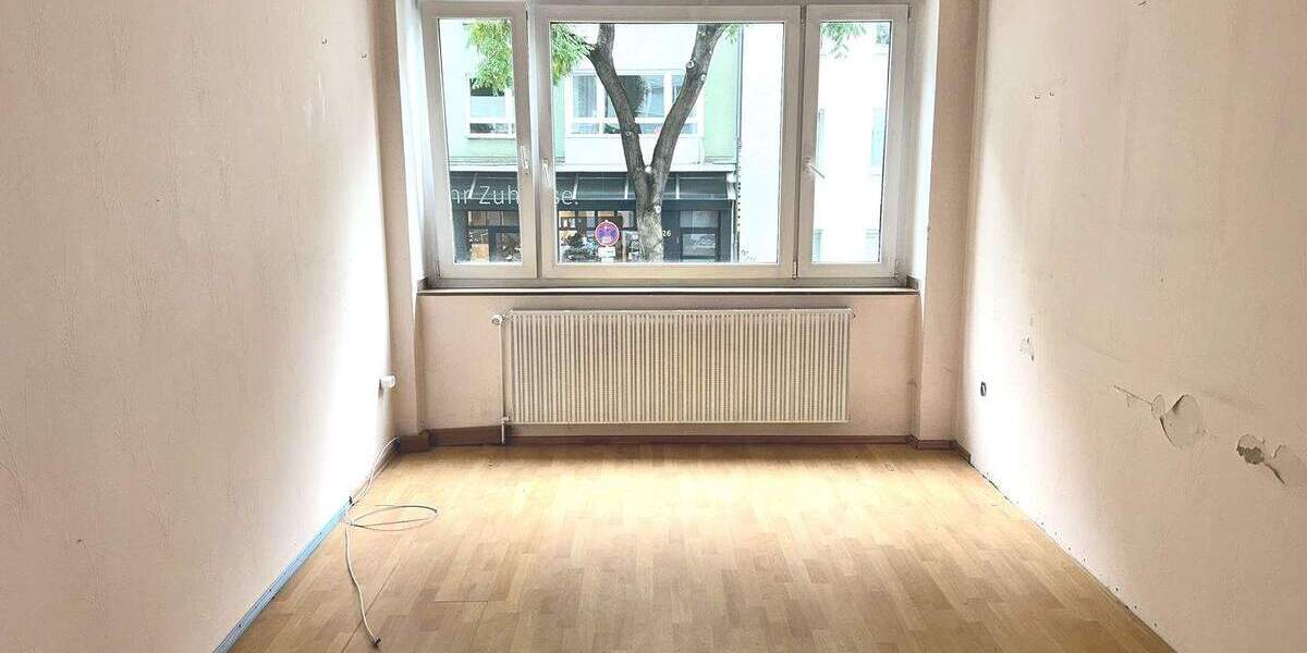 Etagenwohnung Düsseldorf Friedrichstadt - 4 Zimmer, 89 m&sup2;, 360.000&euro; | Angebot:25705671