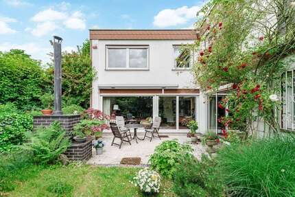 Haus zum Kaufen in Bochum Querenburg 519.000 € 151 m²