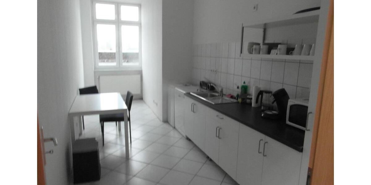 Ideal für Start-Ups! Büro 20 qm Raumgröße (Inkl. Küche) zimmer