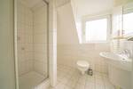 Etagenwohnung Düsseldorf Rath - 3 Zimmer, 70 m&sup2;, 730&euro; | Angebot:26891579