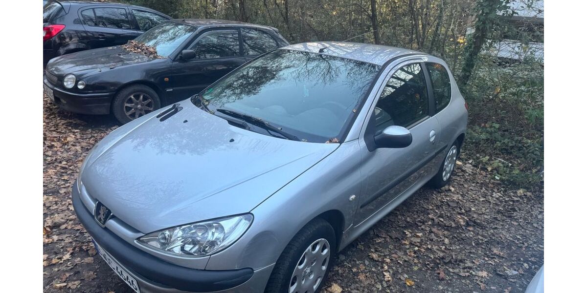 Peugeot 206 153.800 km 1.499 &euro; Düsseldorf 40472