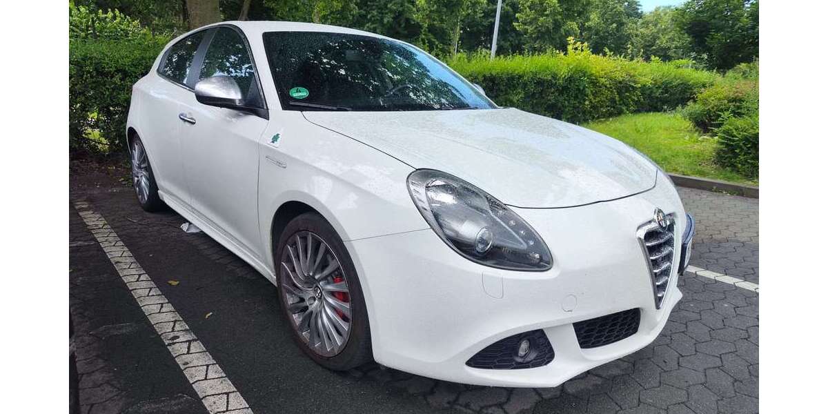 Alfa Romeo Giulietta 107.000 km 8.999 &euro; Düsseldorf, Stadt 40233