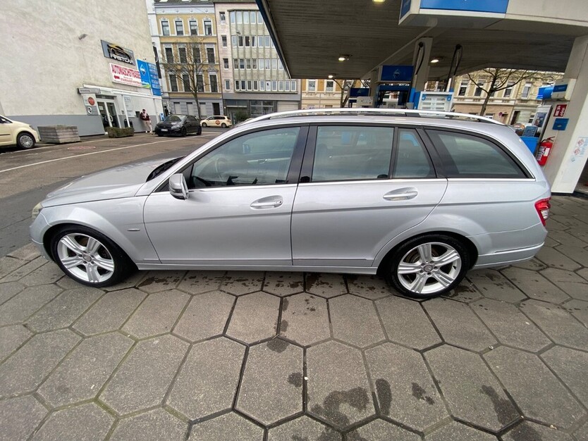 Mercedes-Benz C 350 185.000 km 8.000 € Düsseldorf 40213