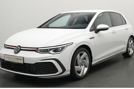 VW Golf 9.979 km 31.980 &euro; Leverkusen 51379