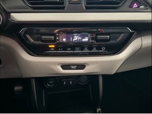 Suzuki Swift 1.2 Dualjet Hybrid 61 kW AllGrip Club 3.360 km 19.490 € HAAN 42781