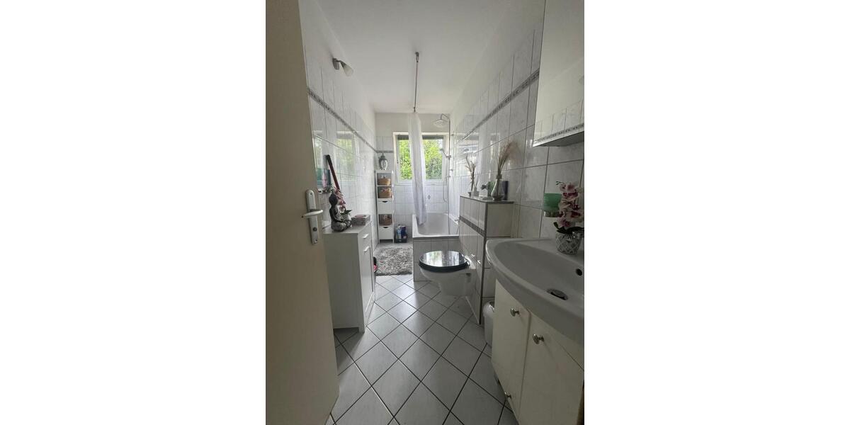 2 Zimmer Erdgeschoss Wohnung auf der Bergischestr. in Velbert 2 zimmer