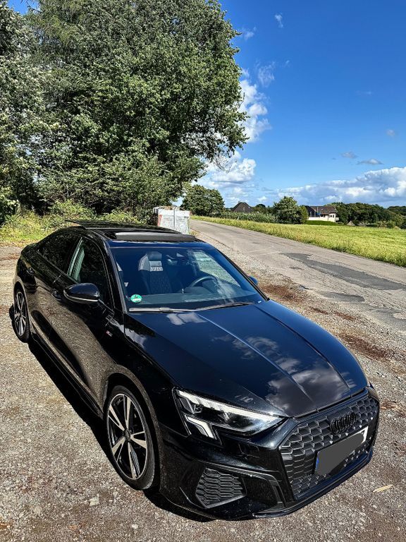 Audi A3 25.880 km 30.990 € Overath 51491