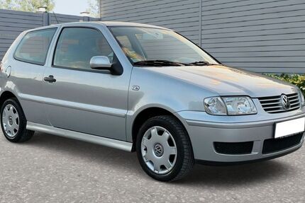 VW Polo 99.000 km 3.470 &euro; Remscheid 42857