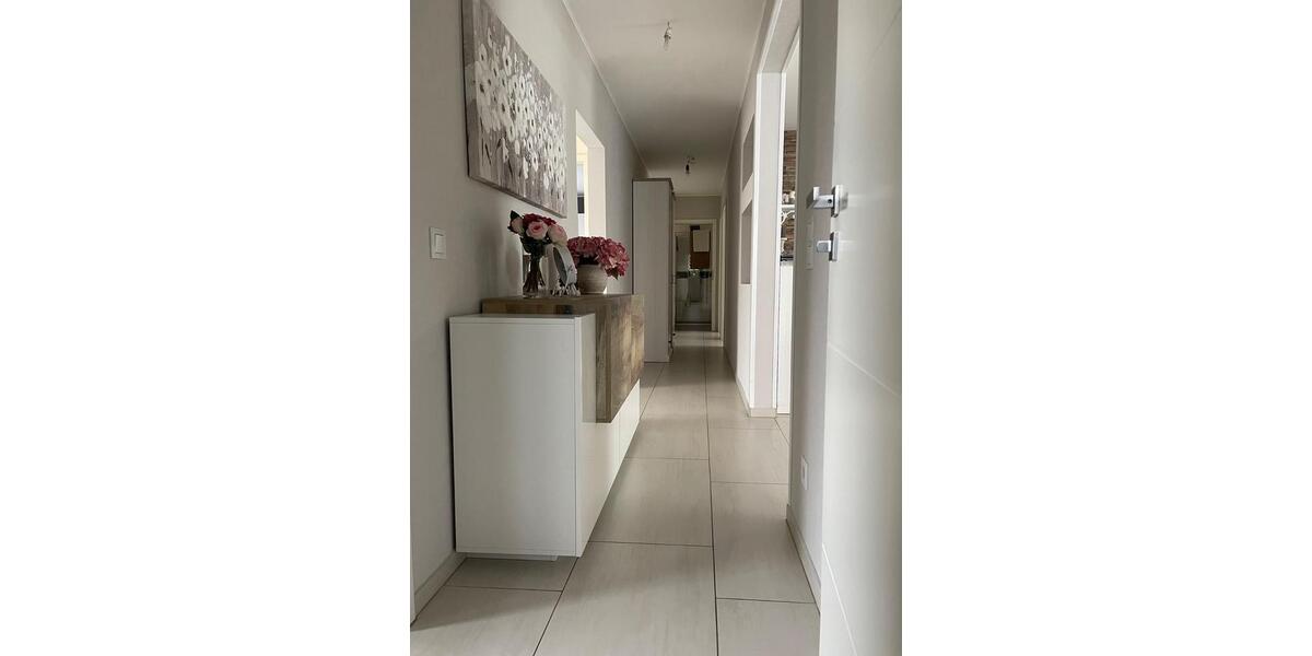 Einfamilienhaus Monheim am Rhein - 7 Zimmer, 200 m&sup2;, 649.000&euro; | Angebot:26216229