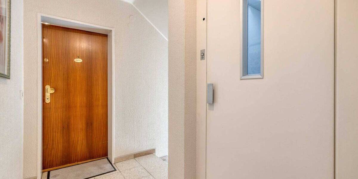 Etagenwohnung Düsseldorf Urdenbach - 3 Zimmer, 105 m&sup2;, 495.000&euro; | Angebot:26902072