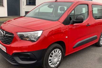 Opel Combo Life 59.000 km 15.550 &euro; Bergisch Gladbach 51465