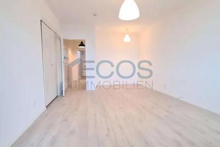 Möbiliertes Appartment mit Balkon, TG-Stellplatz & Aufzug am Goldberg 1 zimmer