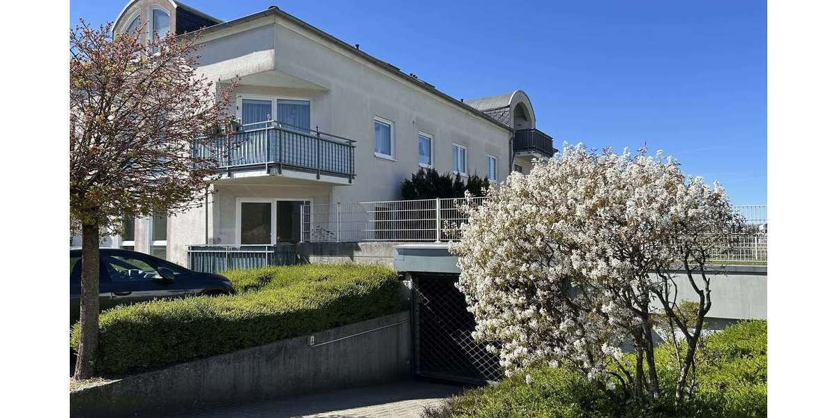 Etagenwohnung Radevormwald - 4 Zimmer, 92 m&sup2;, 750&euro; | Angebot:26183730