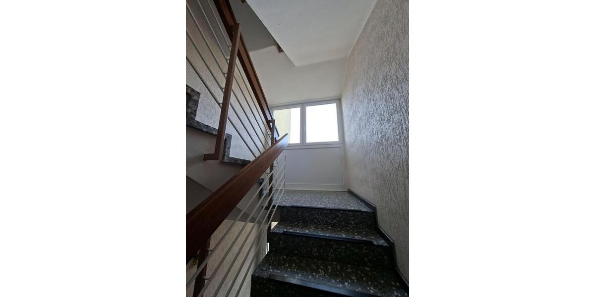 Etagenwohnung Hückeswagen - 3 Zimmer, 77 m&sup2;, 179.000&euro; | Angebot:26252278