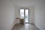 RENOVIERT! Apartment mit Balkon & Wintergarten zu vermieten 1 zimmer