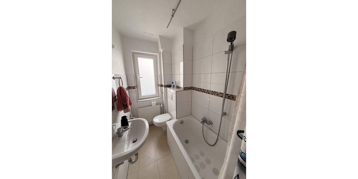 Etagenwohnung Düsseldorf Friedrichstadt - 3 Zimmer, 65 m&sup2;, 1.011&euro; | Angebot:26886570