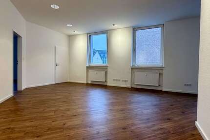 Büro in Leverkusen 1.990 € 170 m² zimmer