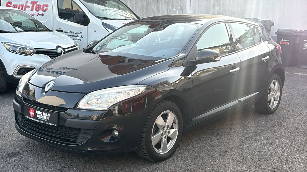 Renault Megane 143.966 km 4.990 &euro; Düsseldorf 40591