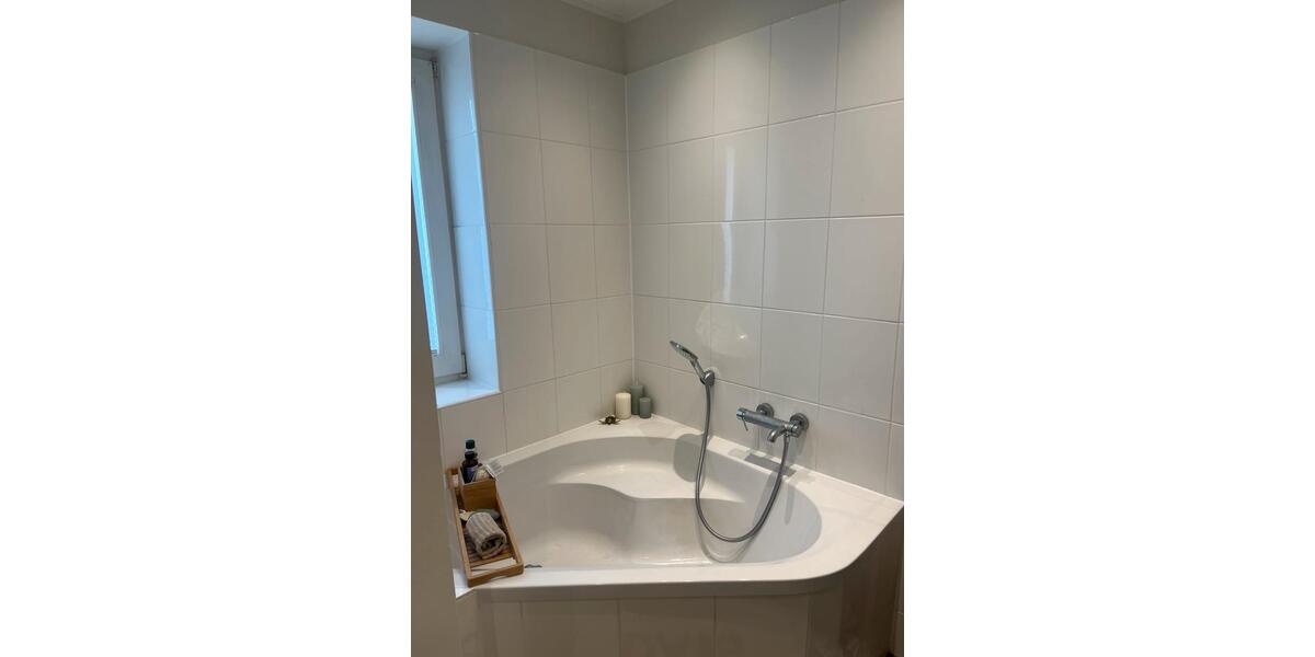 Etagenwohnung Düsseldorf Flingern Süd - 3 Zimmer, 84 m&sup2;, 535.000&euro; | Angebot:26681471