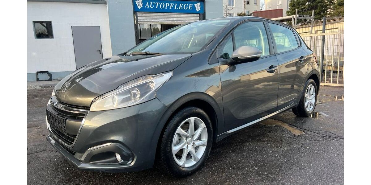 Peugeot 208 120.790 km 4.300 &euro; Wuppertal 42279