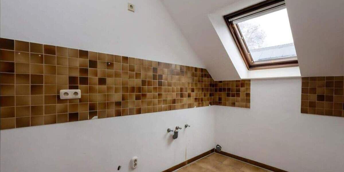 Etagenwohnung Odenthal Glöbusch - 4 Zimmer, 135 m&sup2;, 1.950&euro; | Angebot:25804038