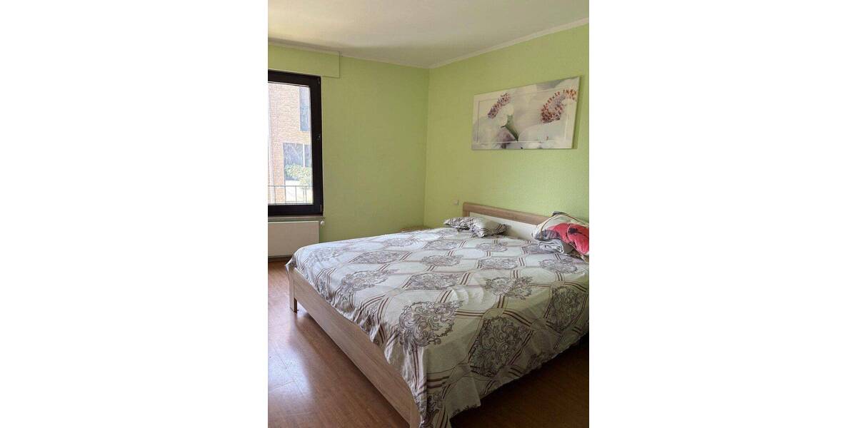 Etagenwohnung Düsseldorf Wersten - 2 Zimmer, 70 m&sup2;, 1.250&euro; | Angebot:26886504