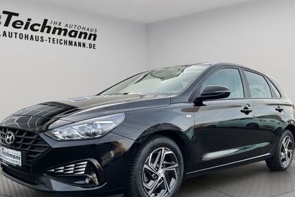 Hyundai i30 81.608 km 17.900 &euro; Dormagen 41540