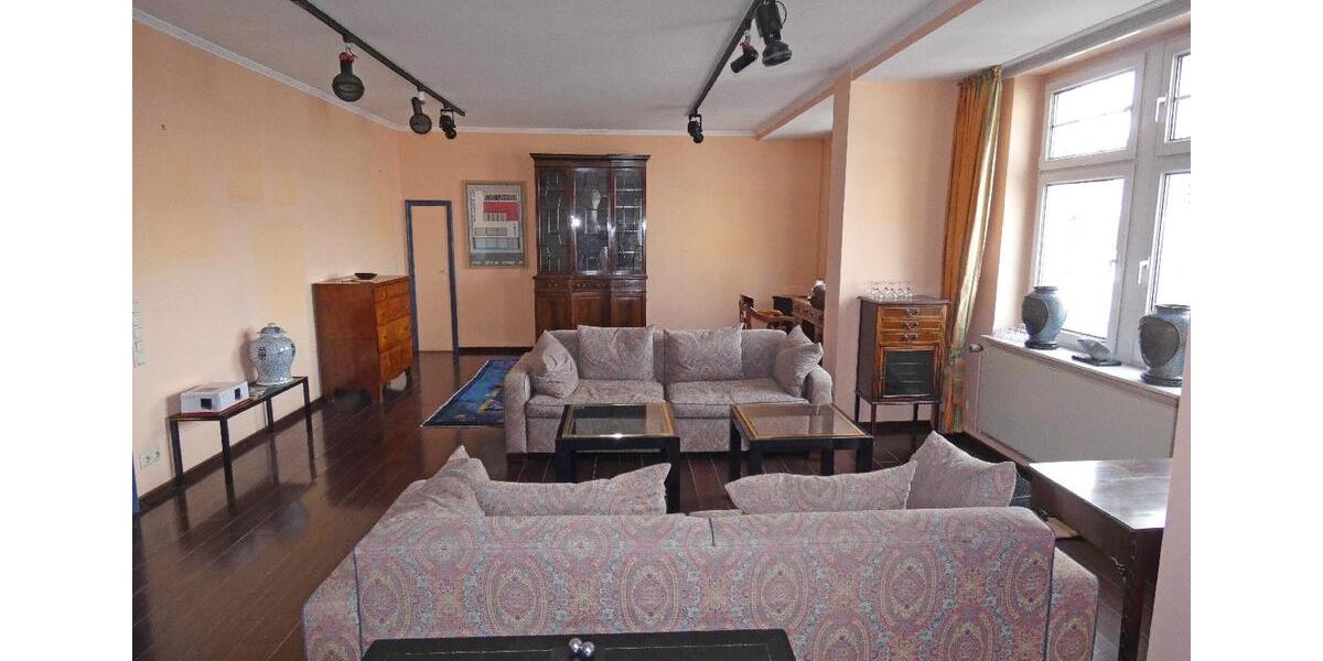 NEU: Ein Traum für Dachgeschossliebhaber direkt im Zentrum von Wiesdorf! 4 zimmer