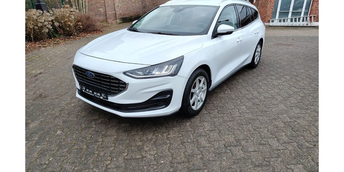Ford Focus 4.750 km 20.999 &euro; Dormagen 41539
