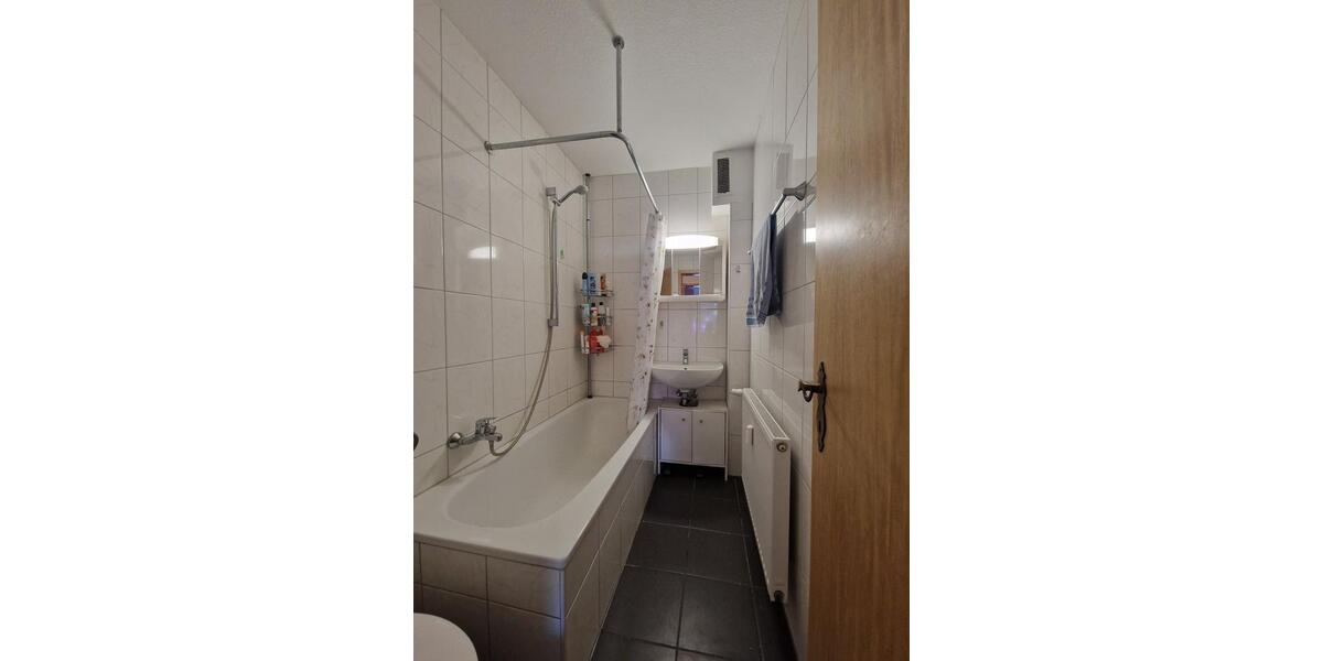 Ruhige moderne Wohnung 3 zimmer