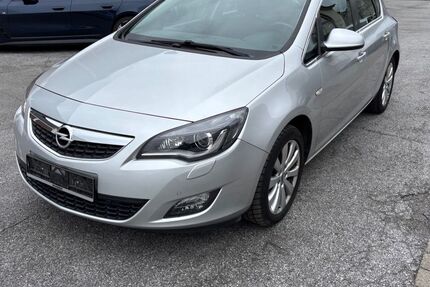Opel Astra 84.000 km 5.000 &euro; Hagen 58093