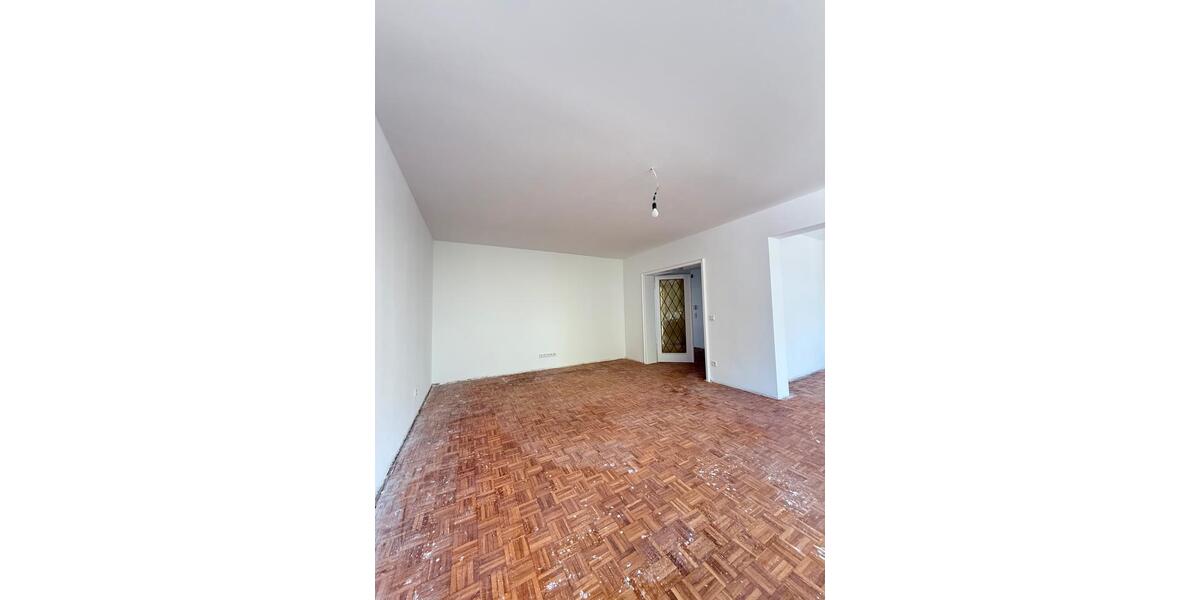 Etagenwohnung Wuppertal Lichtenplatz - 3 Zimmer, 100 m&sup2;, 1.490&euro; | Angebot:26372701