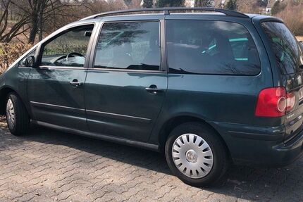 VW Sharan 170.000 km 3.100 &euro; Halver 58553