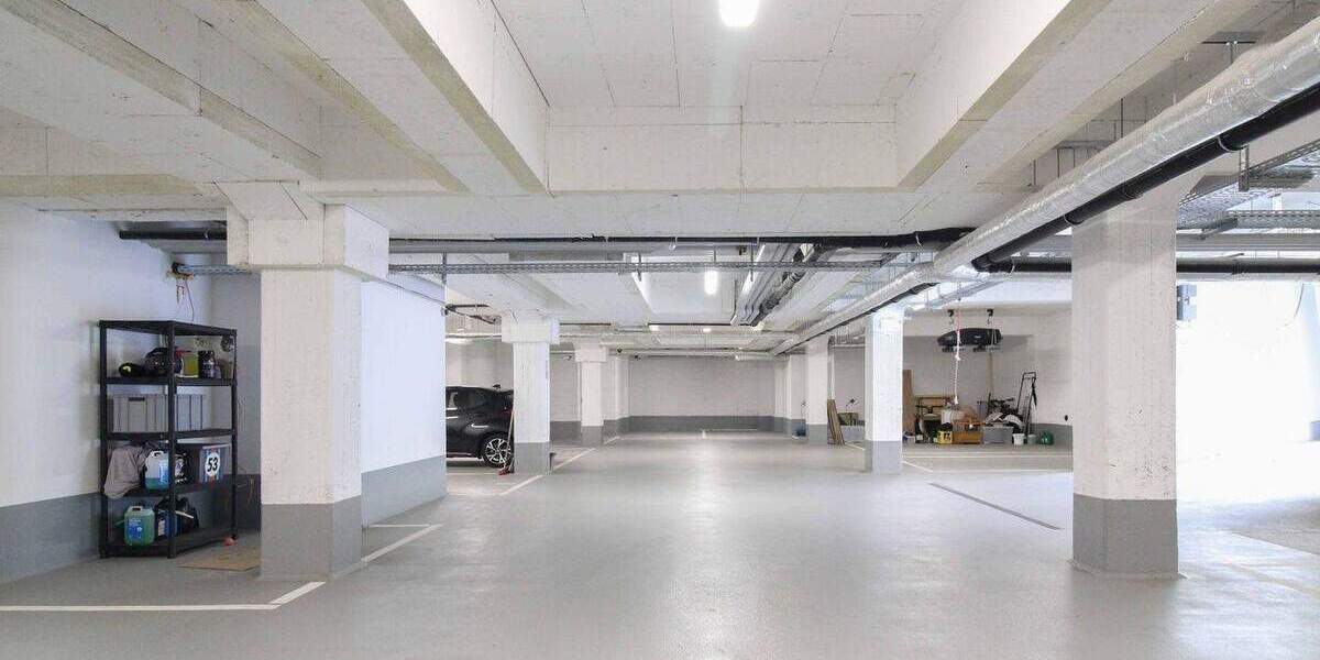 Elegantes Zuhause in Düsseldorf-Bilk mit 5 Tiefgaragenstellplätzen, und grünem Blick in den Park 4 zimmer