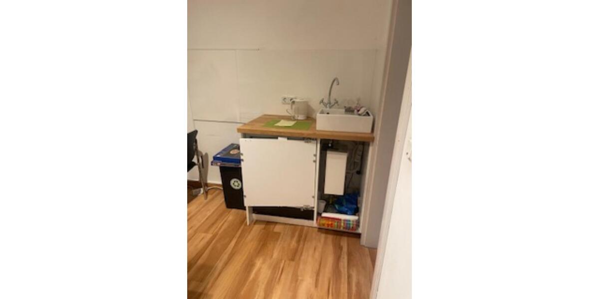 Attraktives Ladenlokal im Herzen von Kürten zimmer