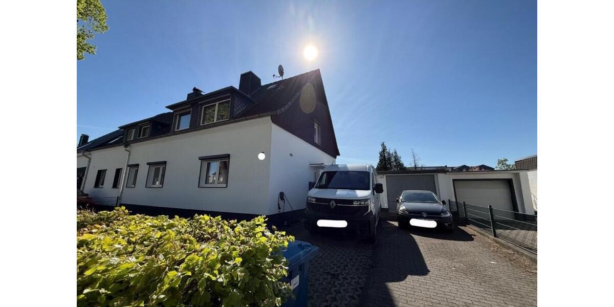 Doppelhaushälfte Leverkusen - 4 Zimmer, 135 m&sup2;, 2.350&euro; | Angebot:26295249