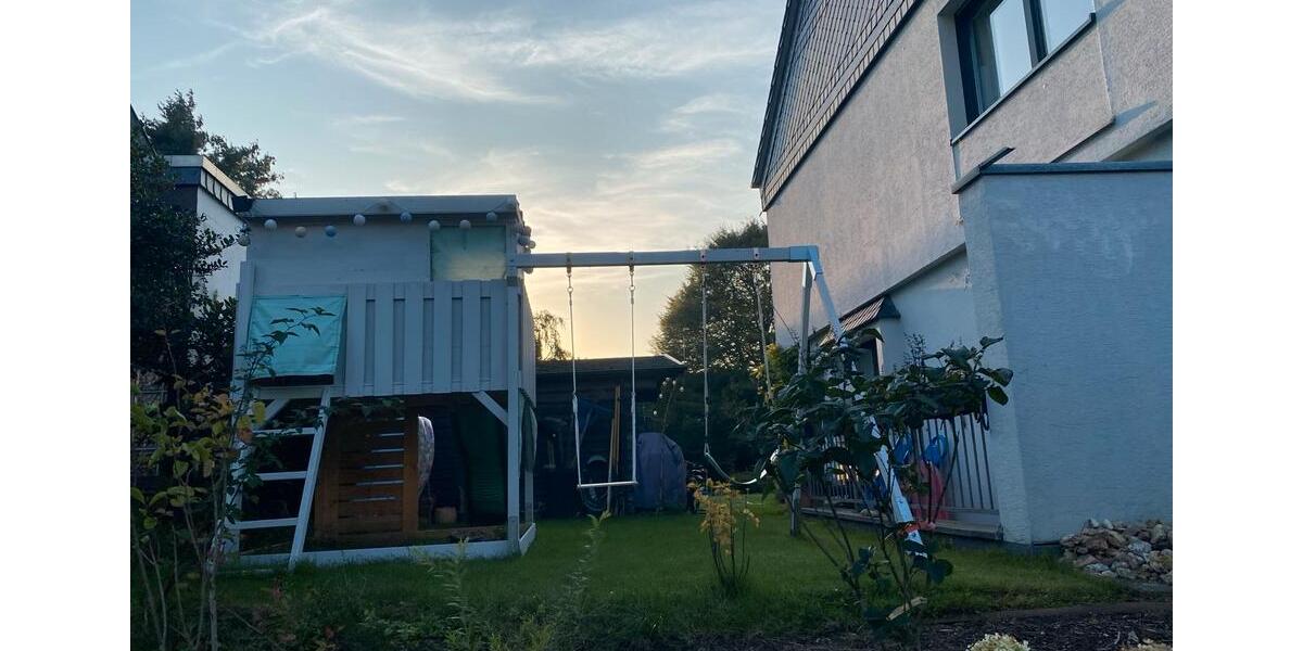 Einfamilienhaus Leverkusen Opladen - 5.5 Zimmer, 170 m&sup2;, 2.600&euro; | Angebot:26434484